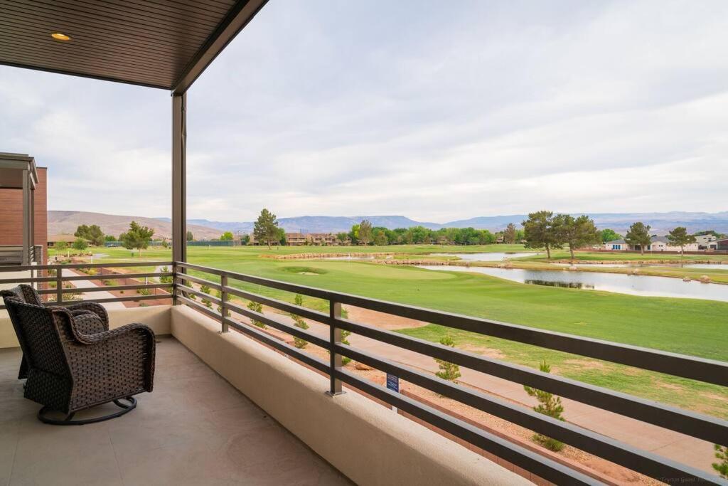 Villa 22 A Fairway To Heaven, Brand New Listing! Stunning Views! سانت جورج المظهر الخارجي الصورة